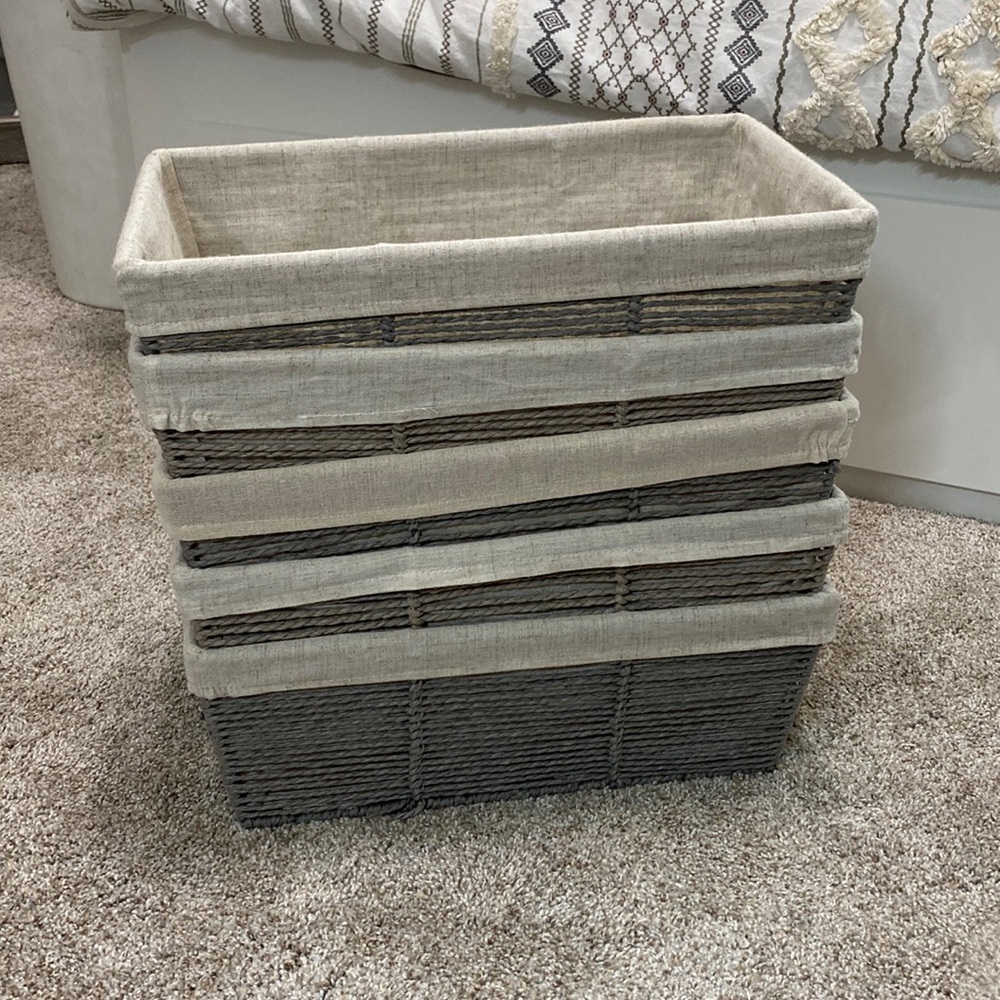 Target organization bins